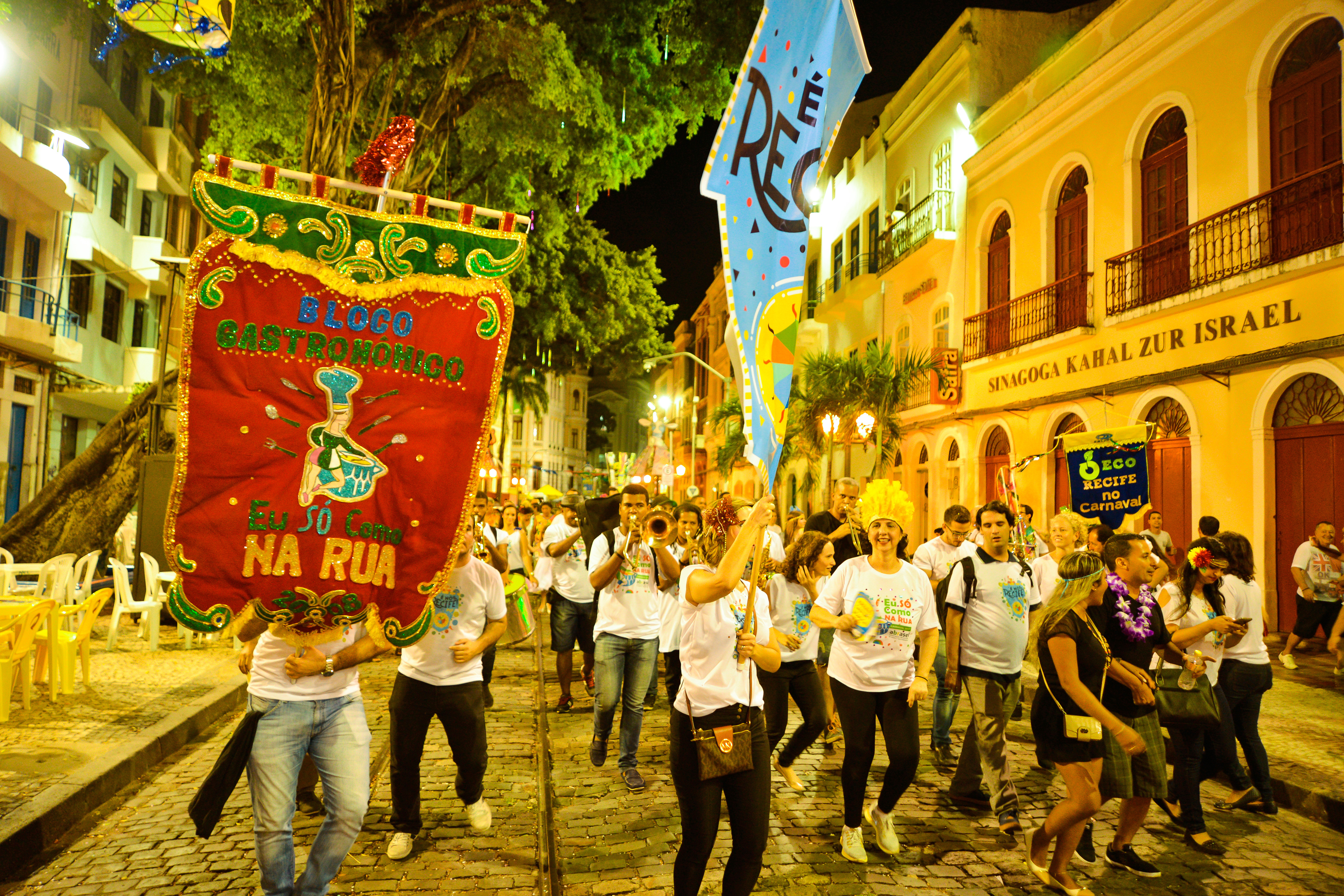 10ª edição do bloco Eu Só Como na Rua ganhará as ruas do Recife Antigo |  João Alberto Blog