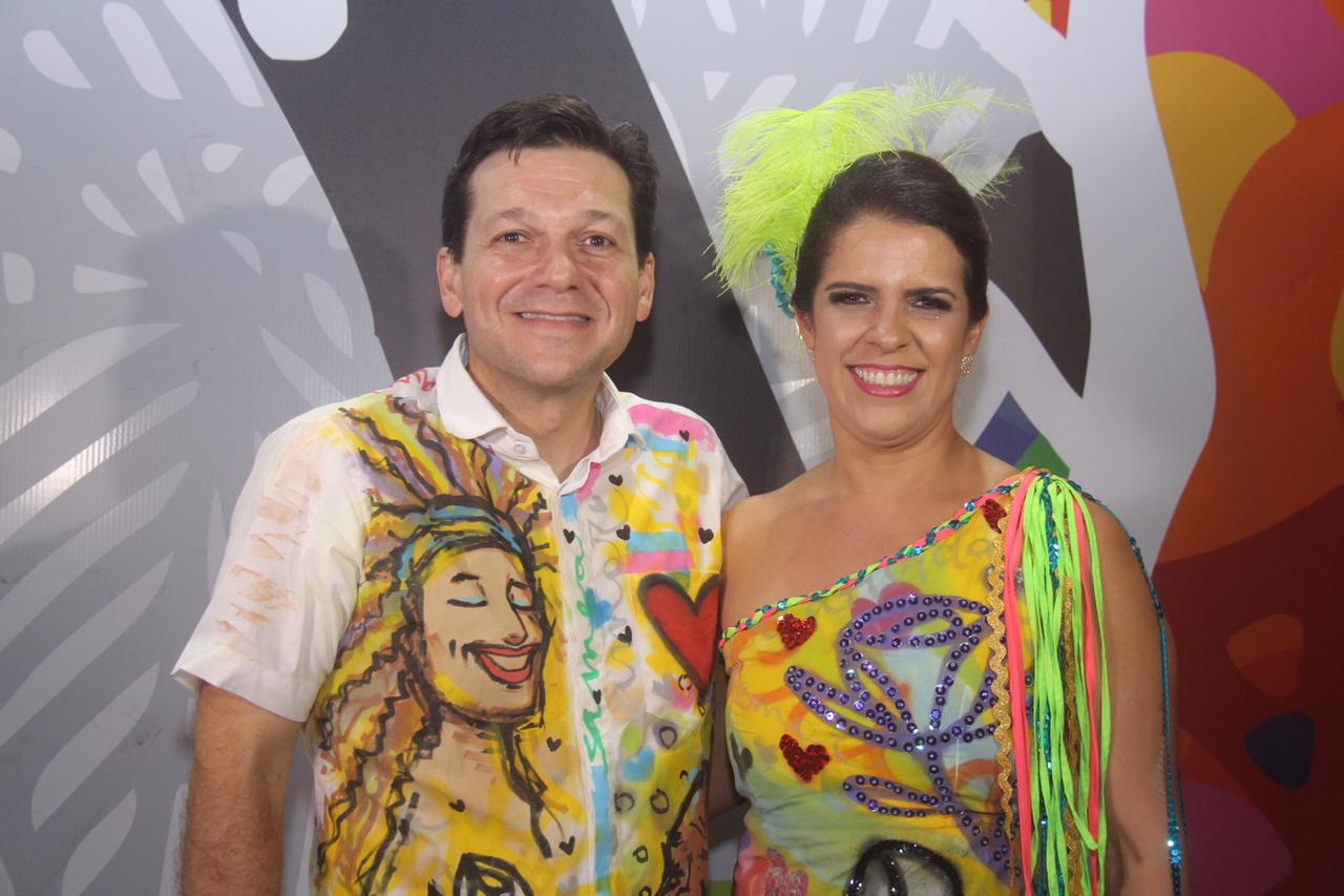 Dono do hit 'Jogo do Amor', MC Bruninho faz show no Recife