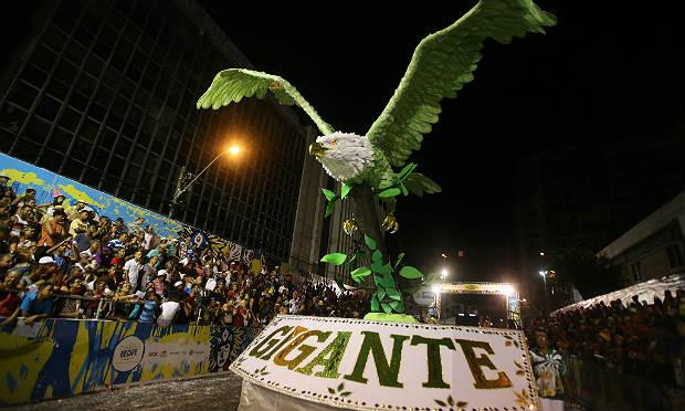 Gigantes do Samba 